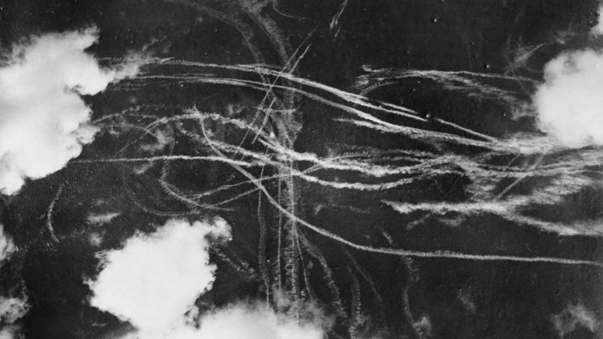 An air battle, 1940. Public Domain Image.